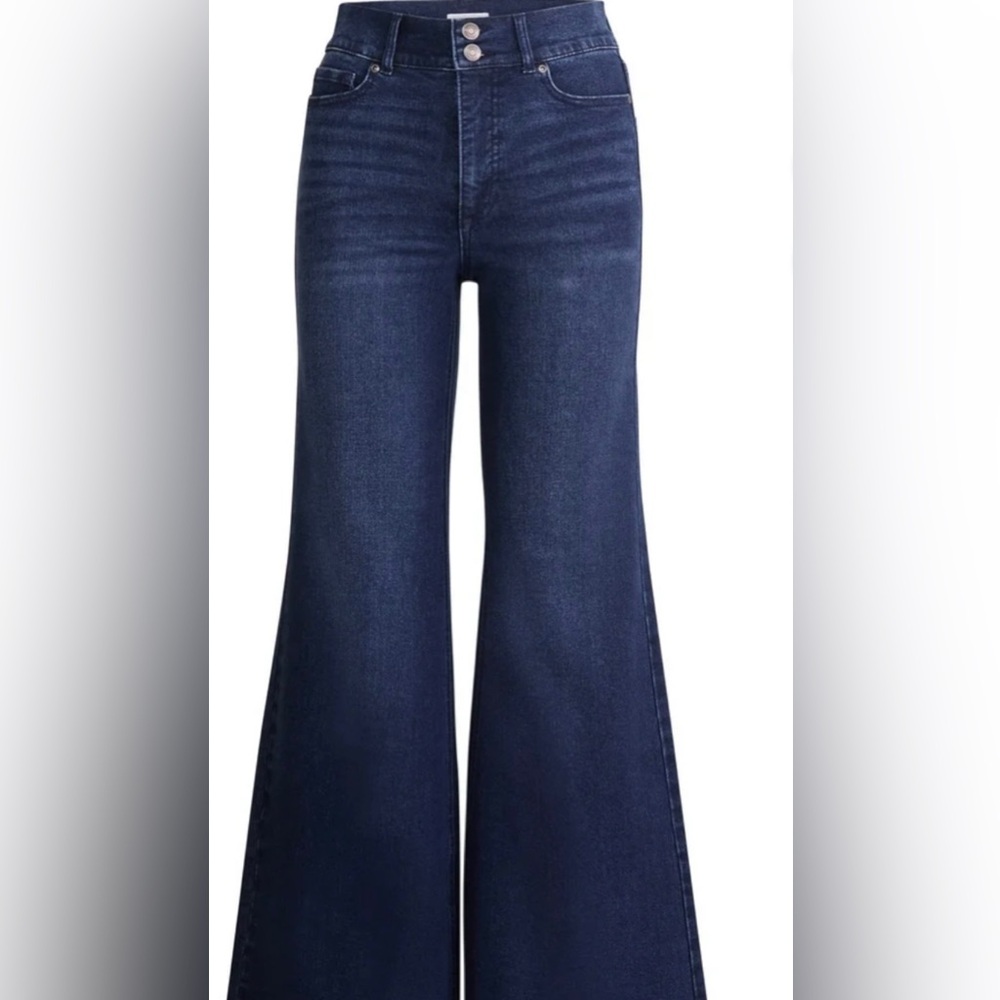 NWT Sofia Vergara Women's Margot Wide Leg High Rise Jeans